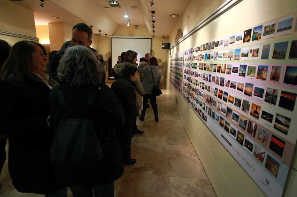Exposició #Fotodeldia 2014 a l'Espai Turisme / ©Pere Toda-Vilaniu Comunicació