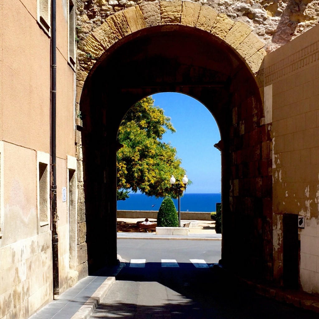 Portal de Sant Antoni - ©Joan Gómez Pallarès